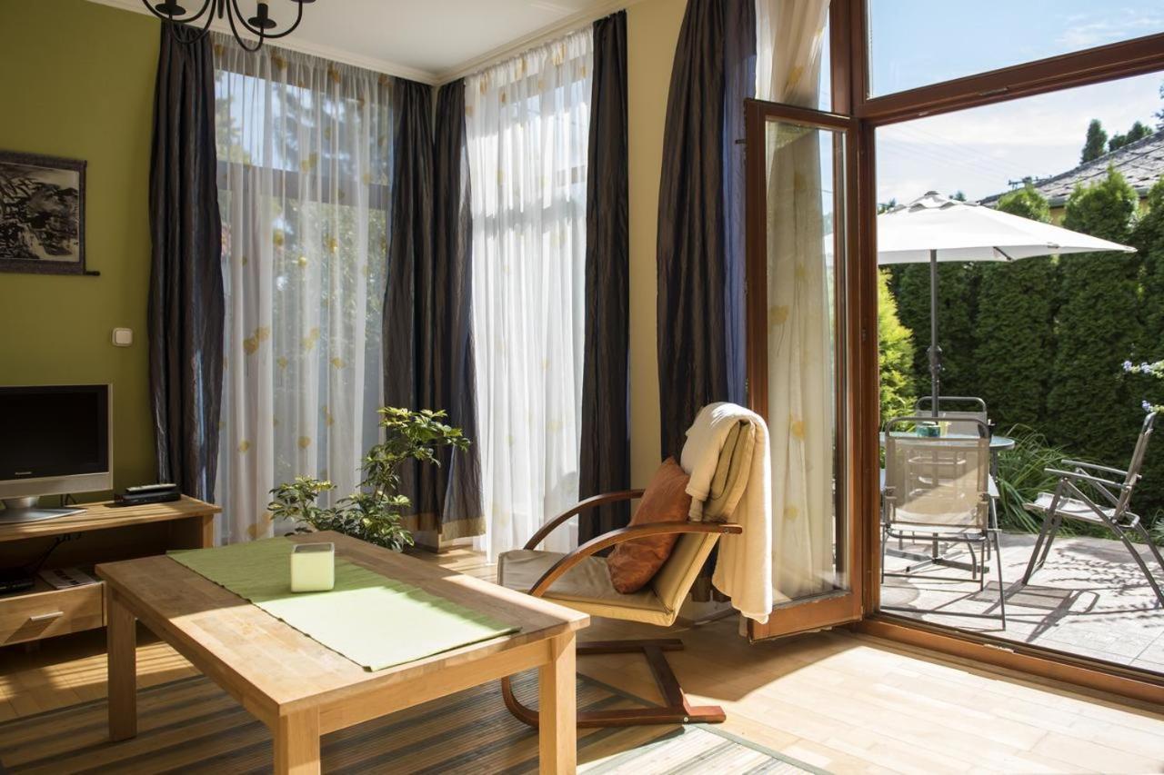 Feng Shui Wellness Apartmanhaz Heviz Exterior photo