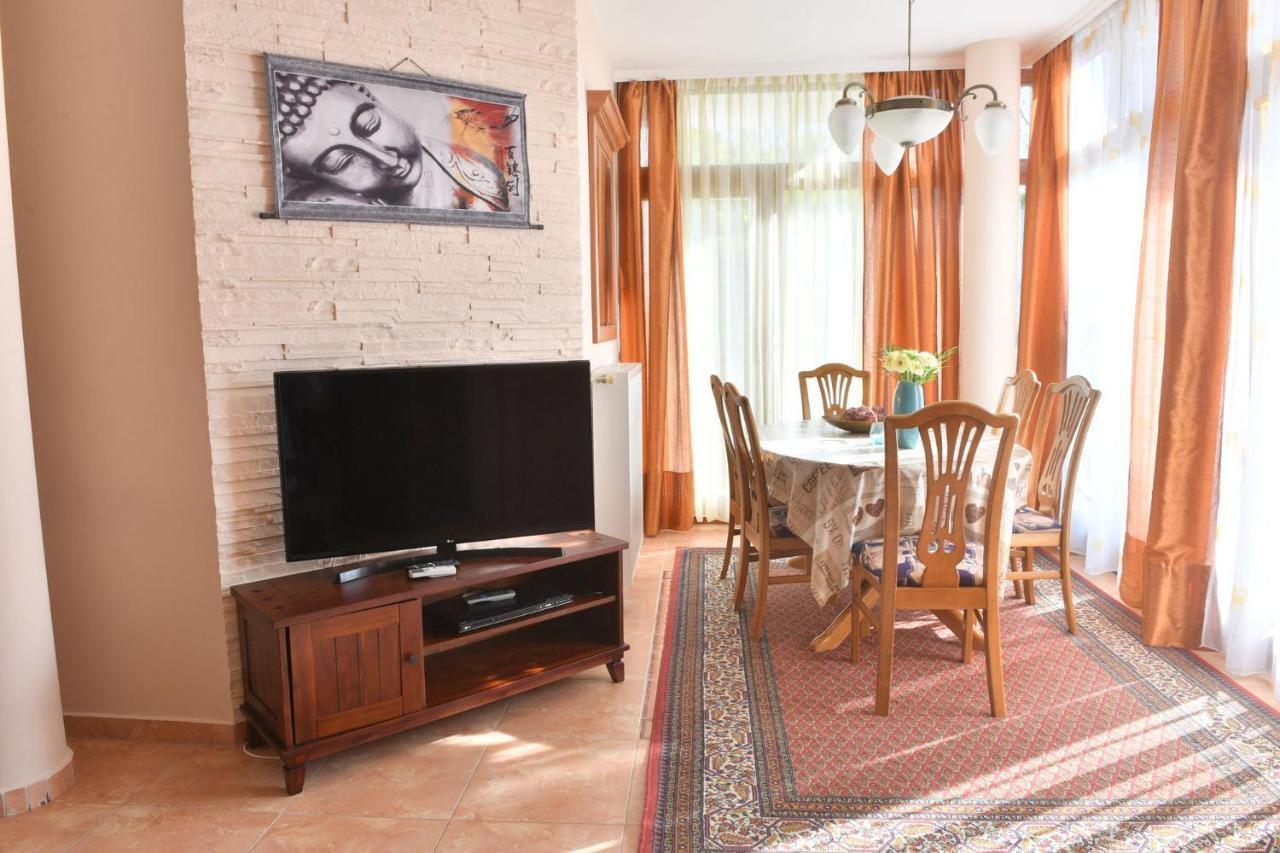 Feng Shui Wellness Apartmanhaz Heviz Exterior photo