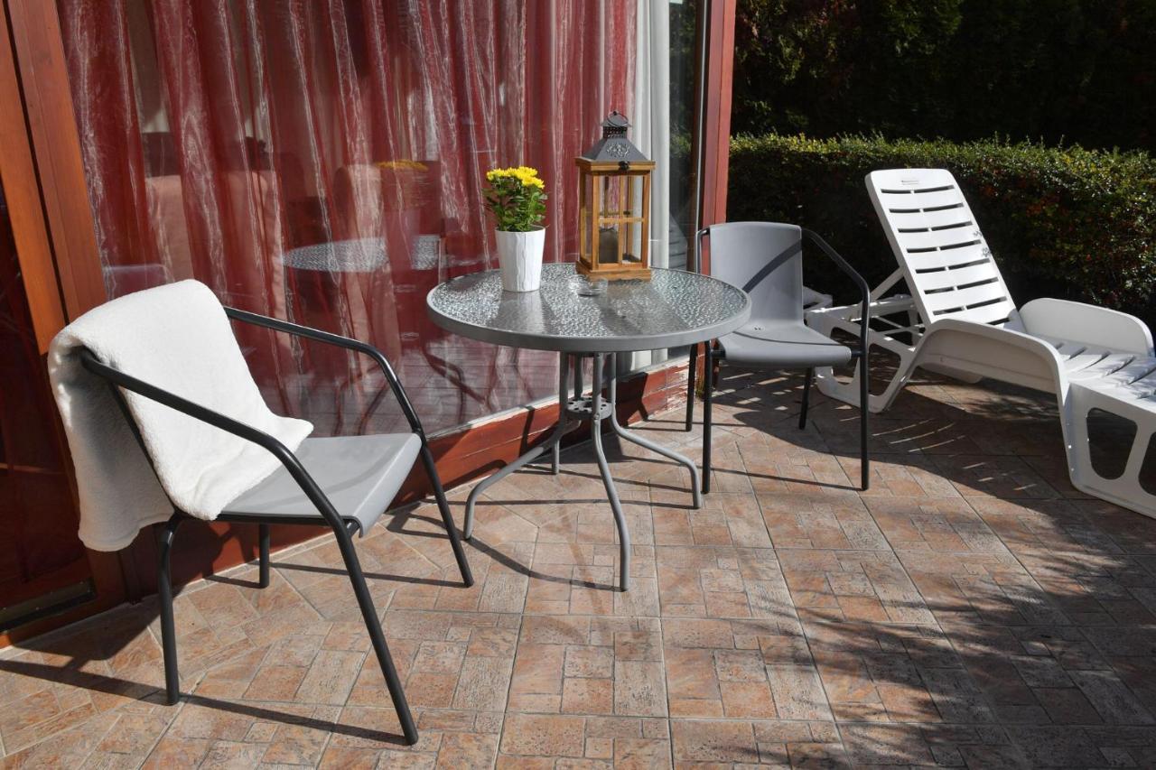 Feng Shui Wellness Apartmanhaz Heviz Exterior photo